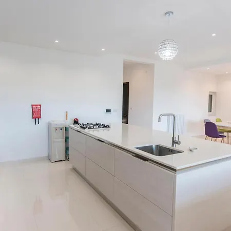 Apartment Luxury Duplex Penthouse With Pool