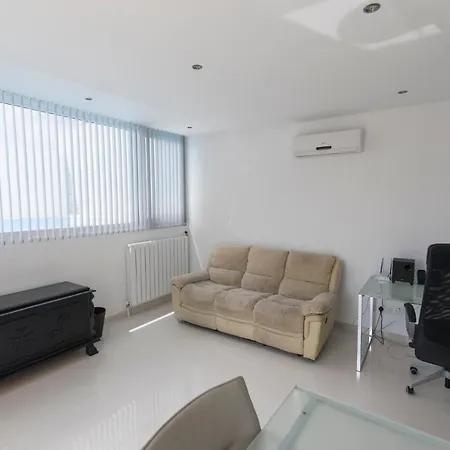 Luxury Duplex Penthouse With Pool Birzebbuga