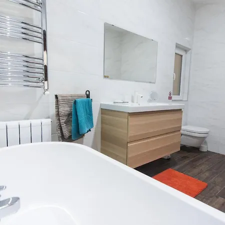 Luxury Duplex Penthouse With Pool Apartment *